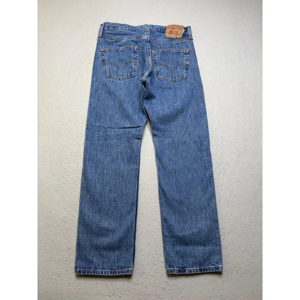 Levi's 501 Original Fit Jeans Mens 32x30 Blue Straight Leg Button Fly Denim